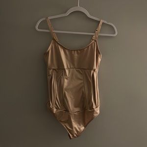 Sofía women’s slim wear